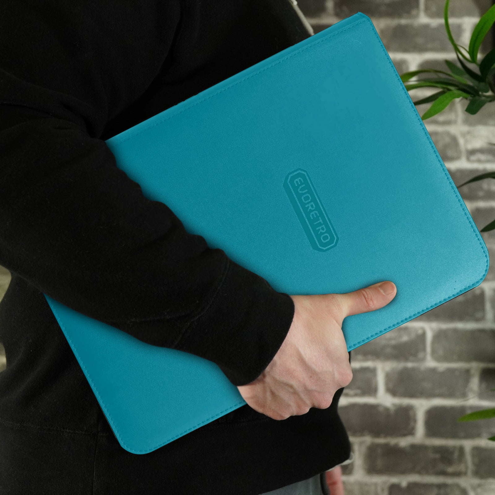 EVORETRO 9-Pocket Zip-Up Trading Card Binder for 360 cards