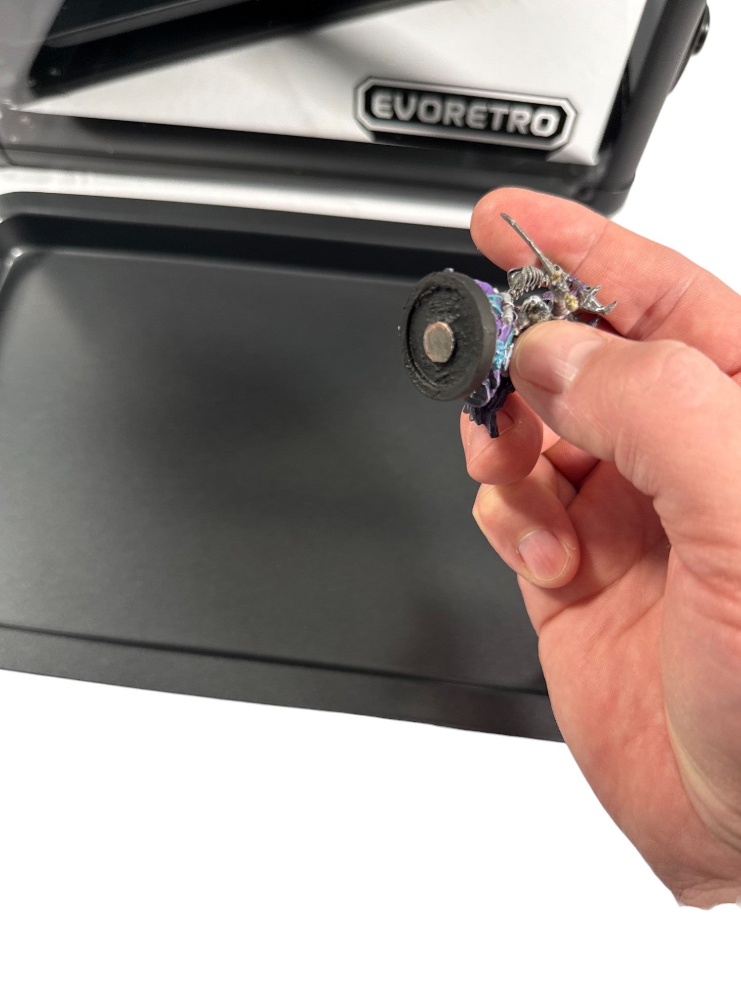 Aluminum Miniatures Display & Carry Case w/ 5 Metal Trays for Collectible Figures and Models
