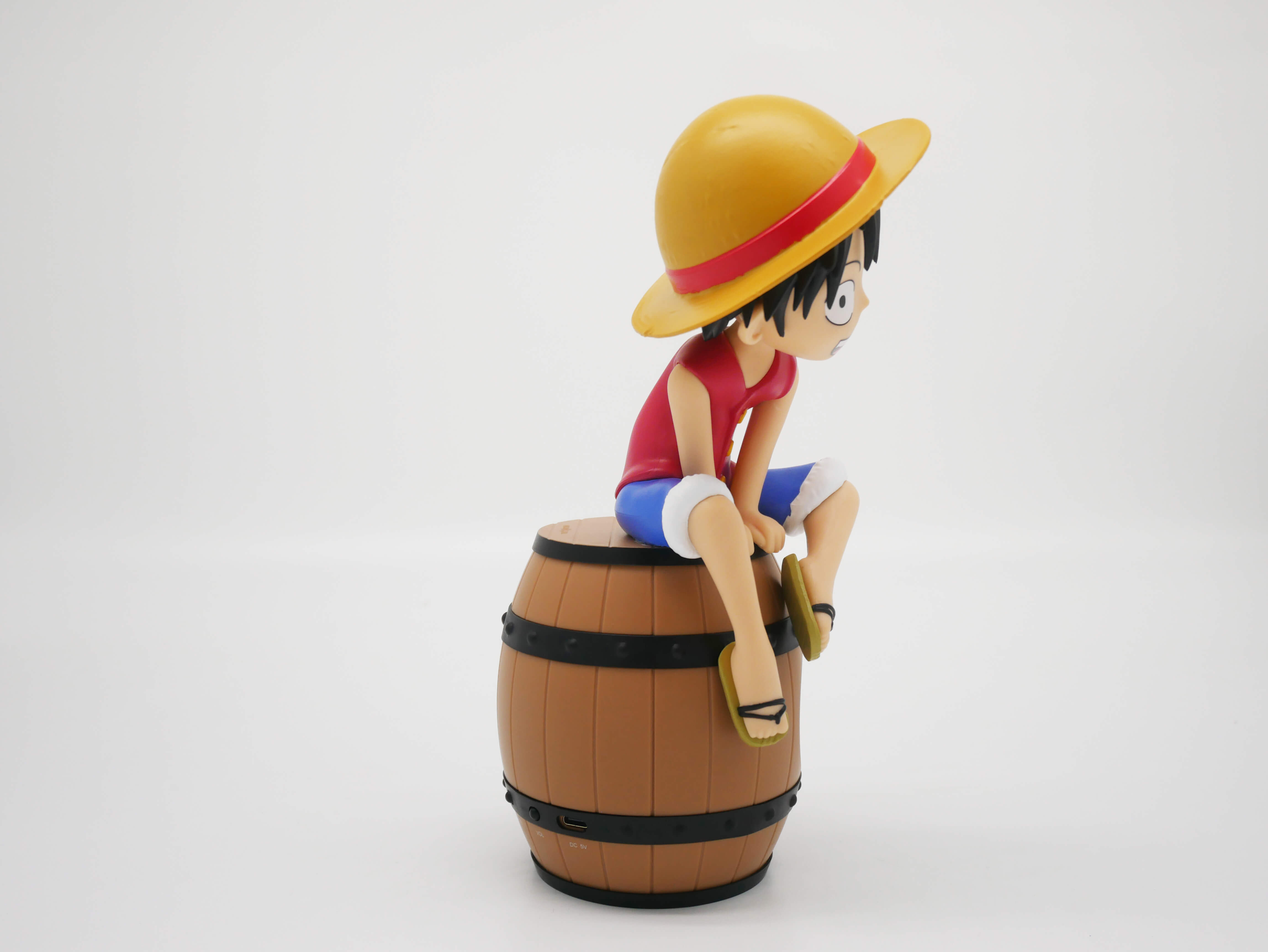 Réveil Luffy sur Tonneau One Piece