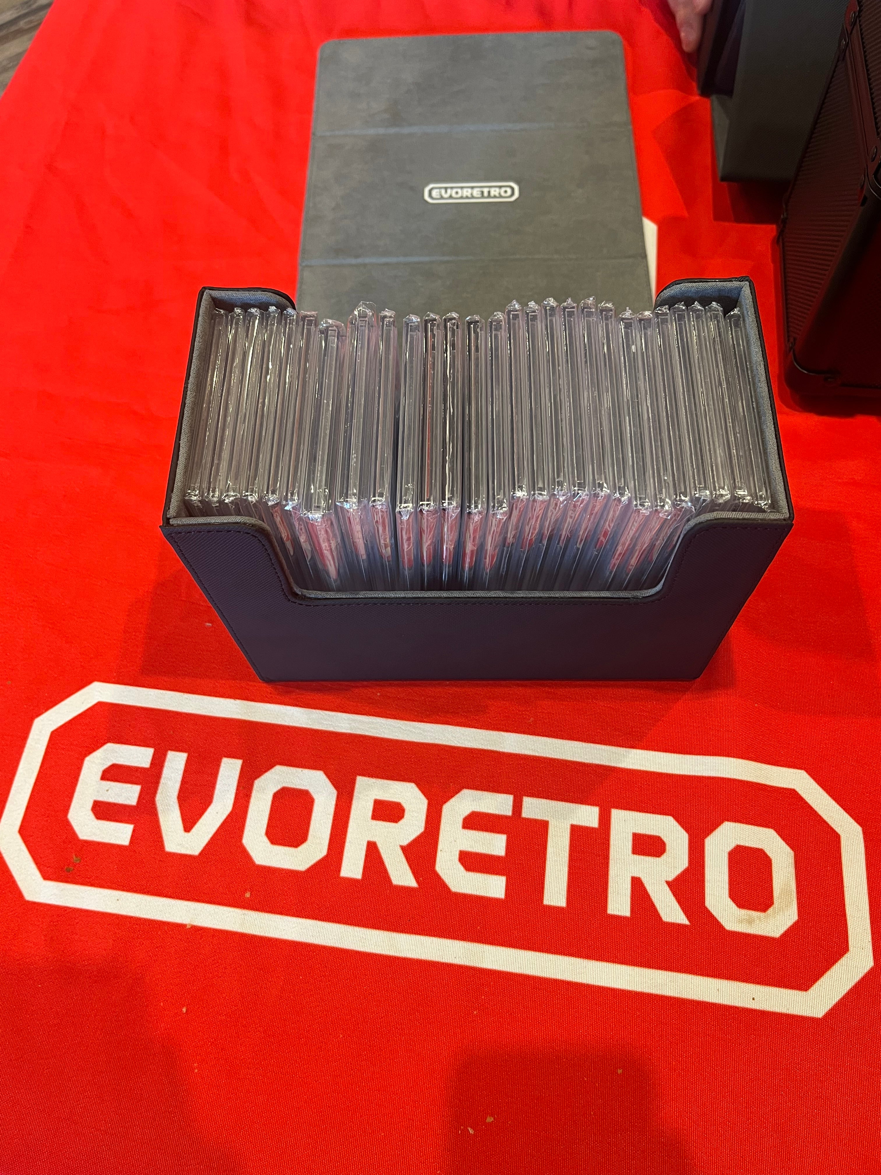 Porte-cartes étanche à visser EVORETRO (capacité de 30 cartes)