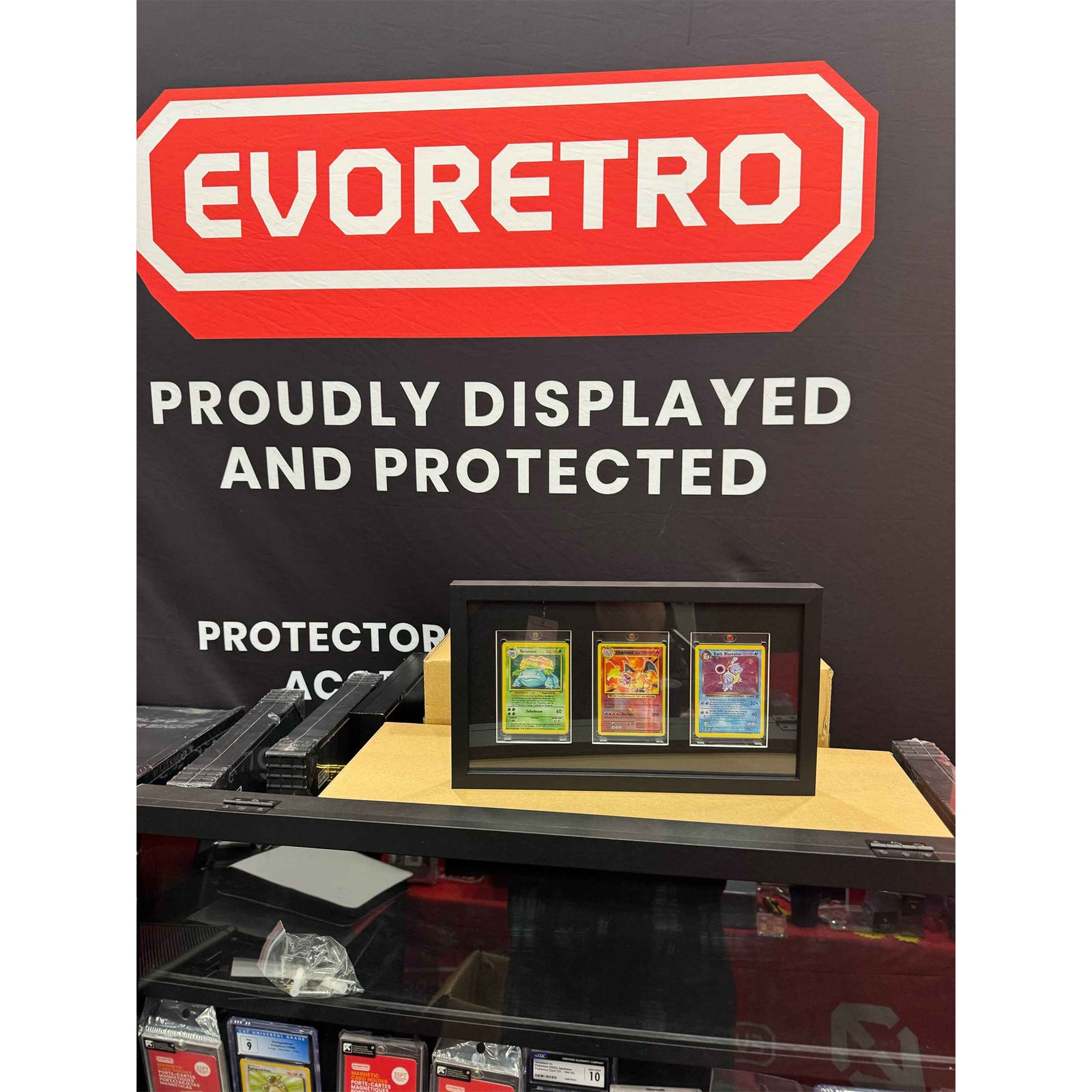 EVORETRO Card Wooden Display Frame, Magnetic holder