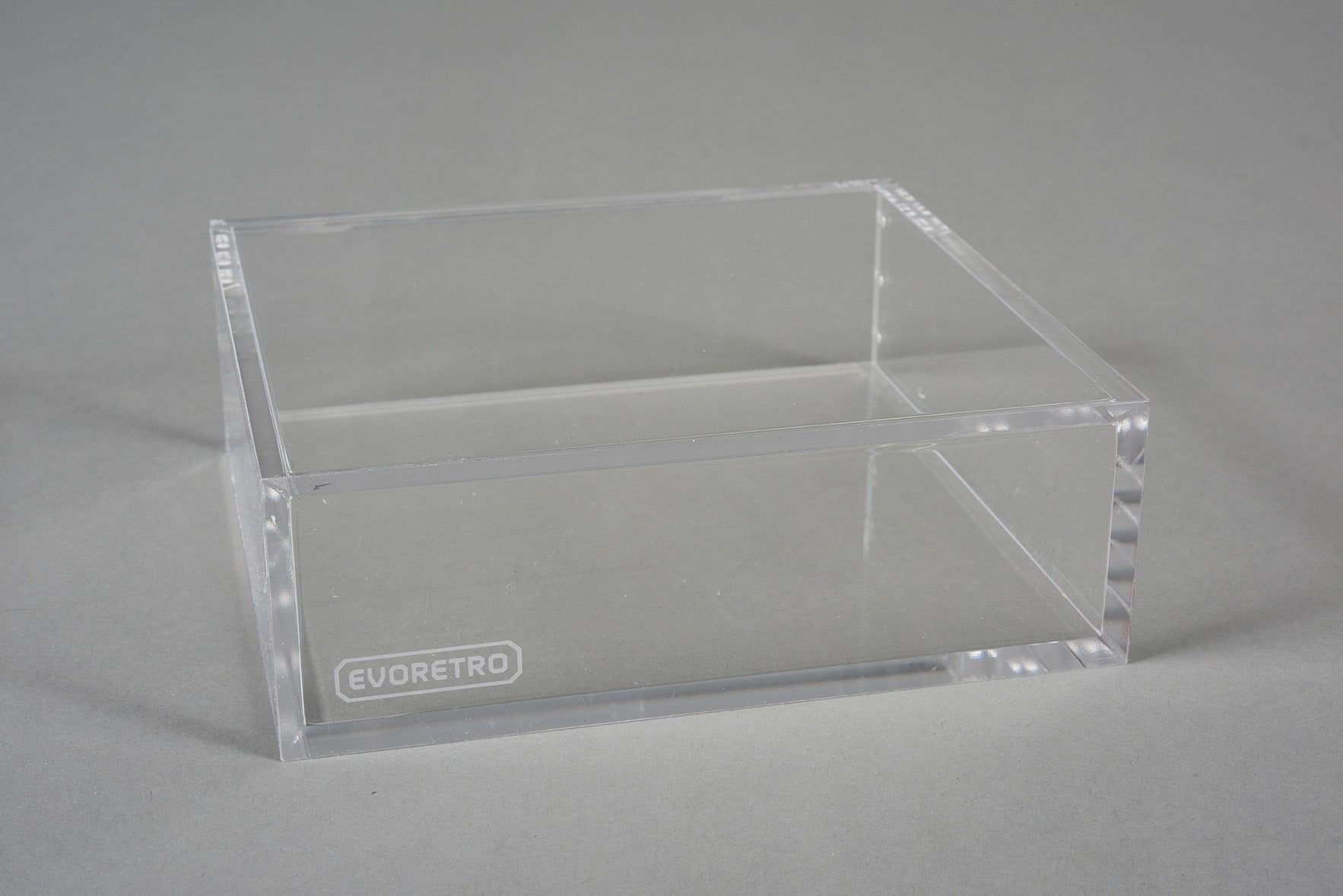 Magnetic Acrylic Display Case for MTG Universes Beyond: Final Fantasy Collector Boosters Box