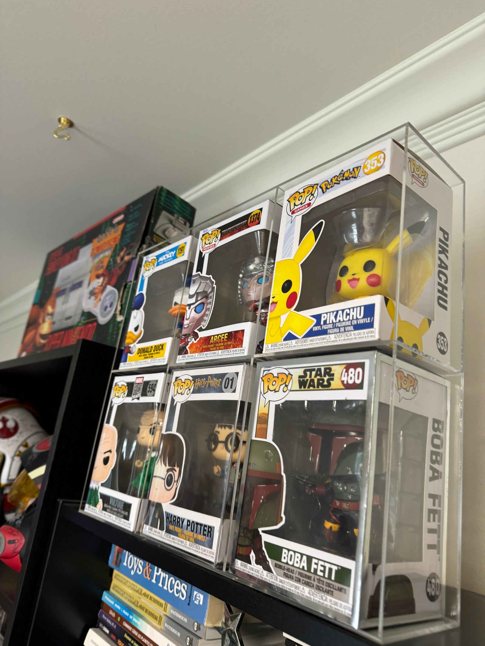 EVORETRO Funko Case: Display and Protect Your Collection with Style