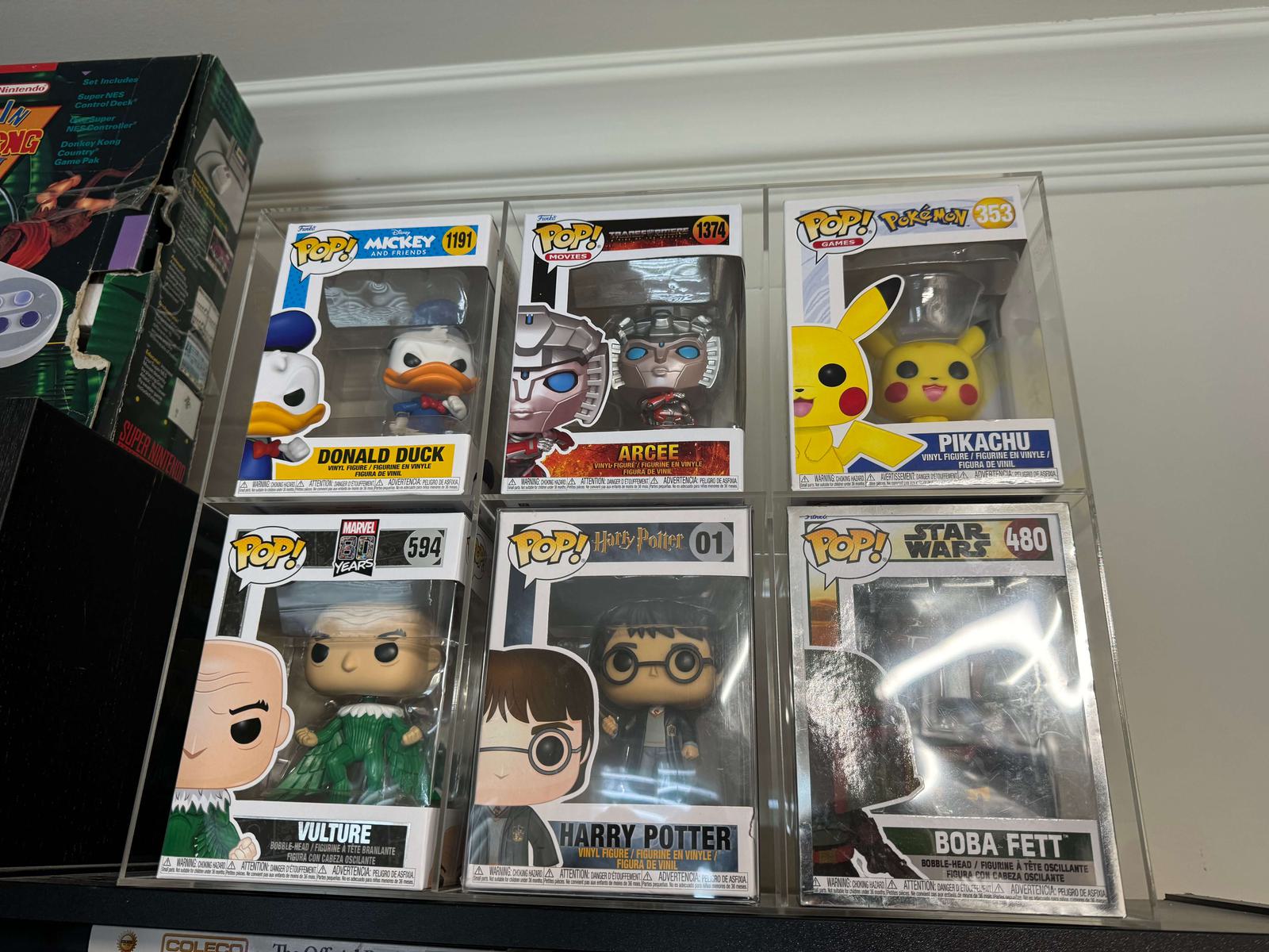 evoretro funko case display 